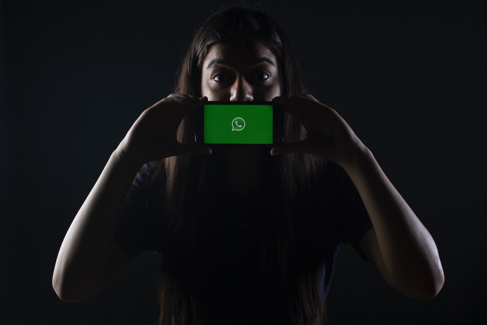 Discover How to Read Deleted Whatsapp Messages