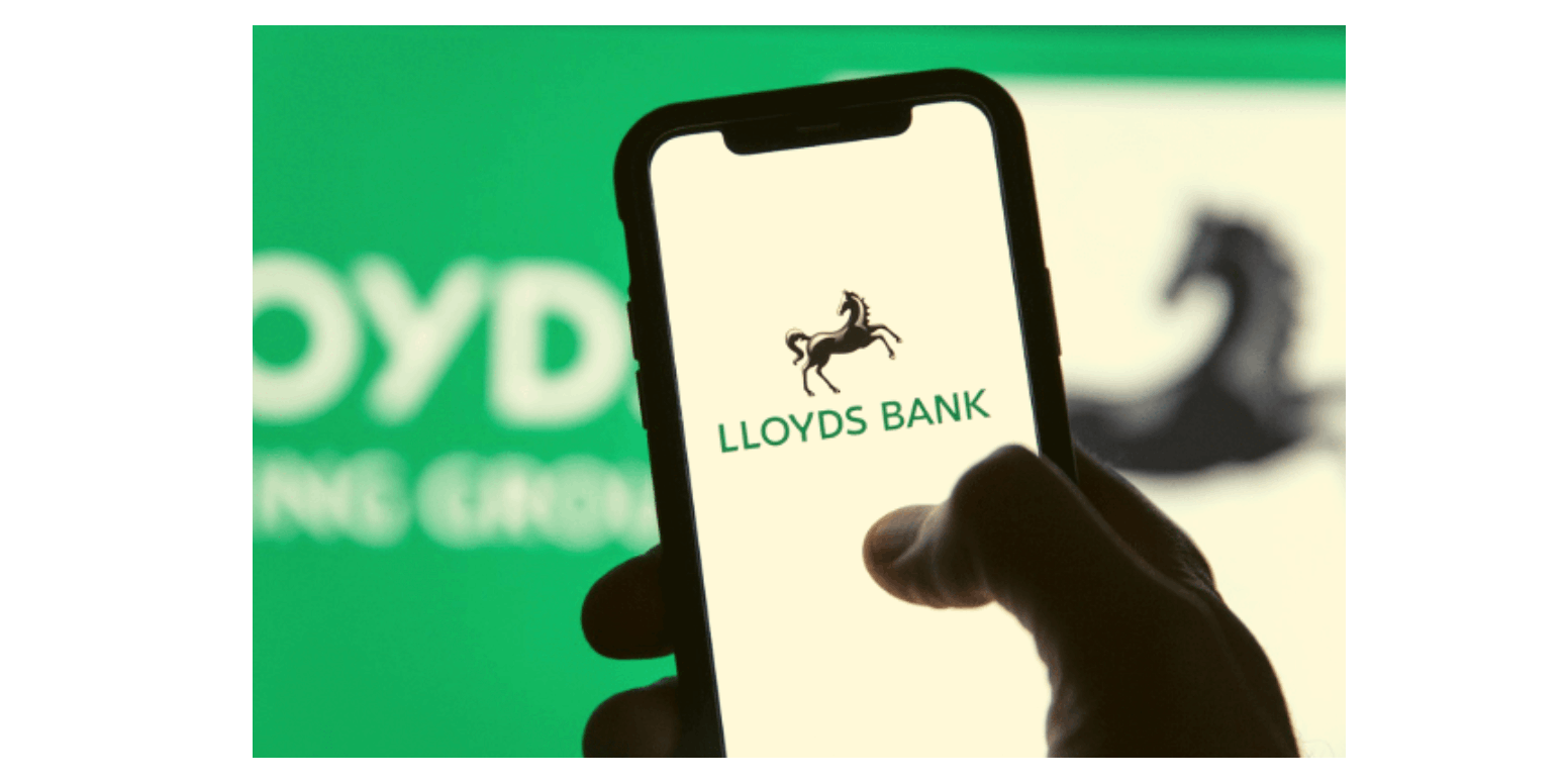 Lloyds Credit Card: How to Apply, Pros and Cons, and More